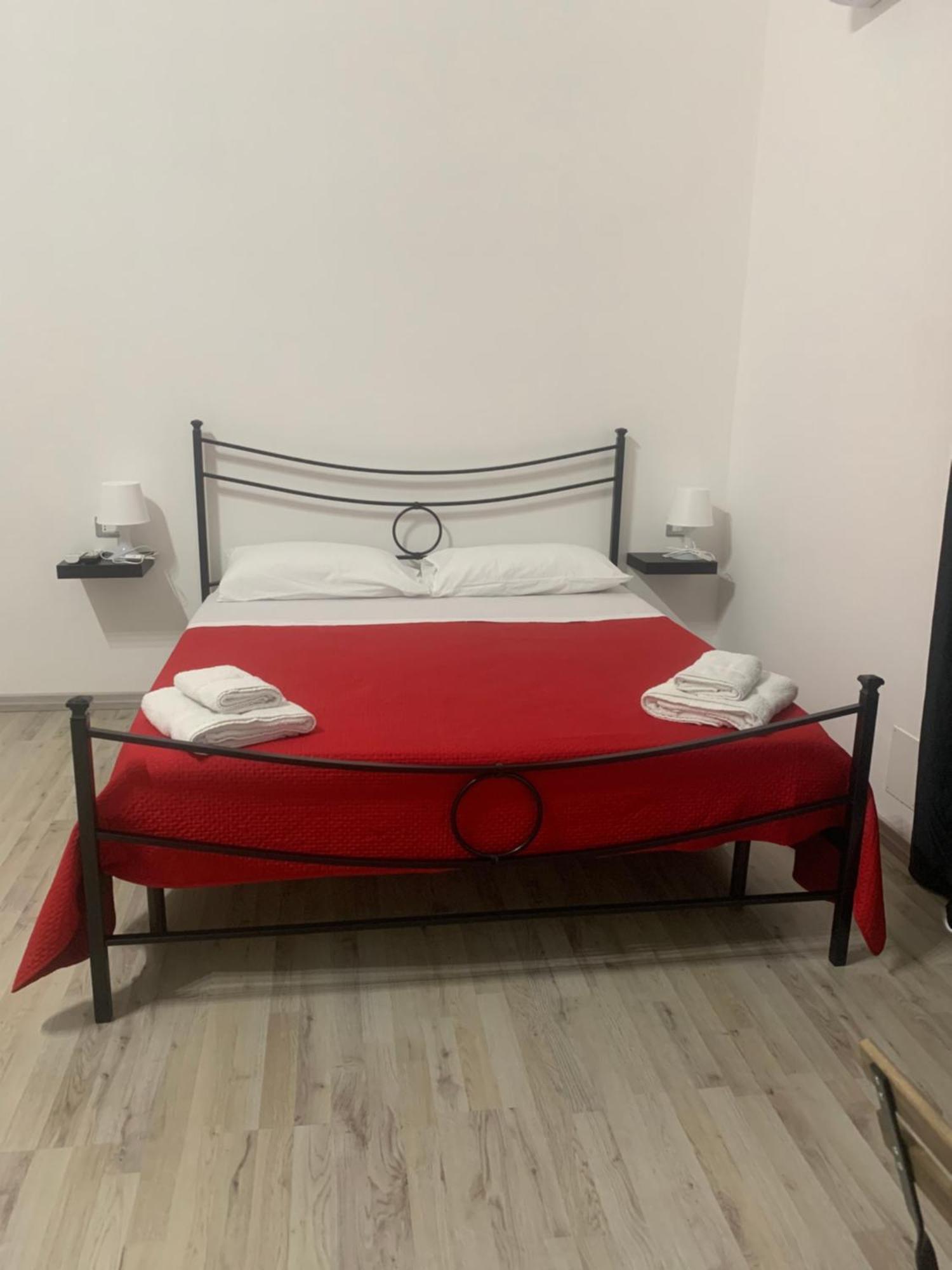 קטאניה Loft Home Sweet Home מראה חיצוני תמונה